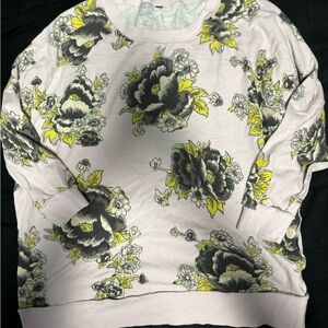 Free People light crew neck